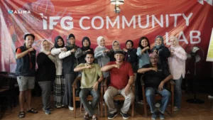 Discussion of Community Lab Participants with village officials in Osing Kemiren Village, Banyuwangi